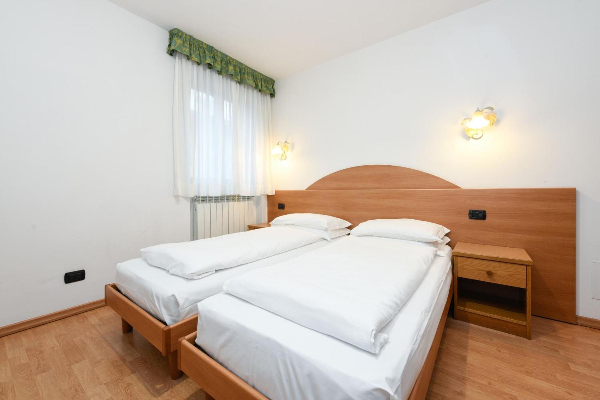 Hotel Denny Pinzolo Kültér fotó